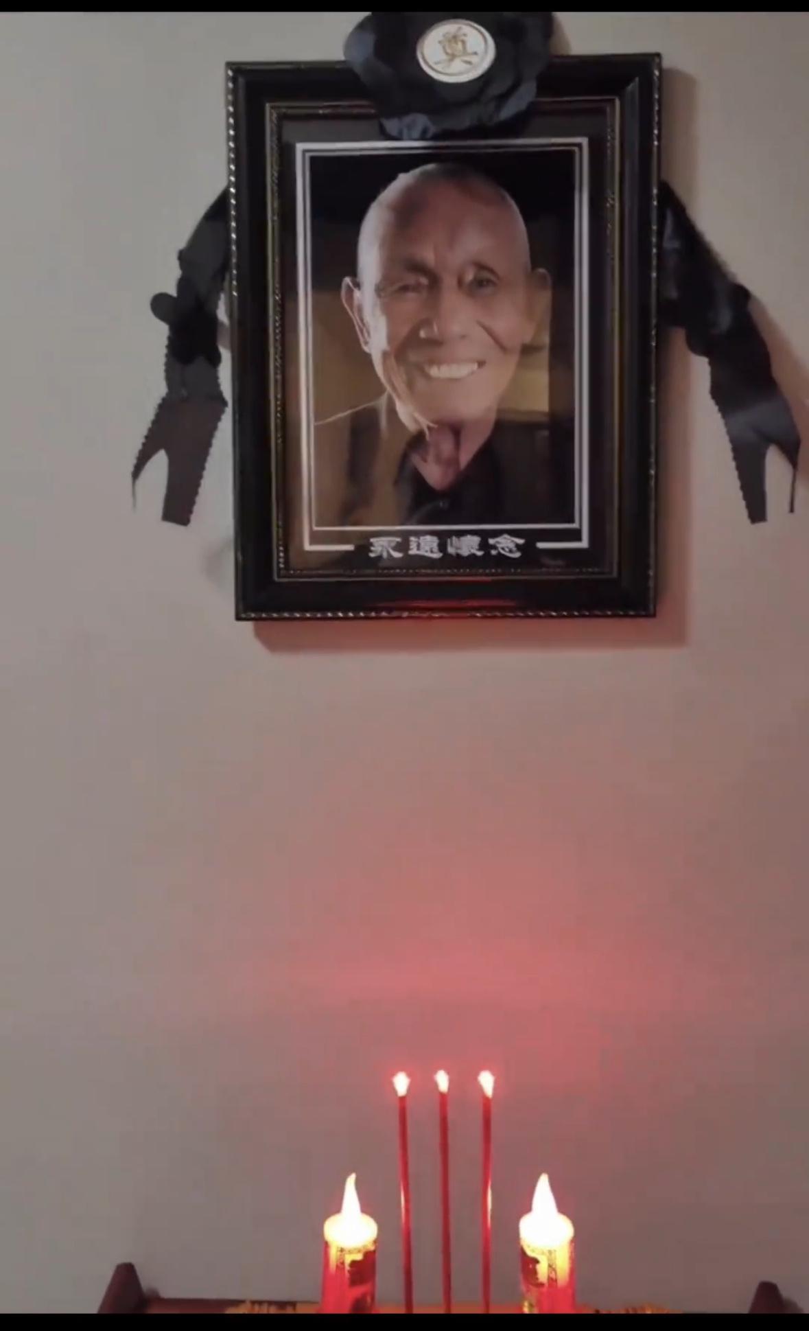 最魔法的小区业主对攻，一方放鞋架占用公共空间，沟通无果，另一方面把逝去的爷爷搬出