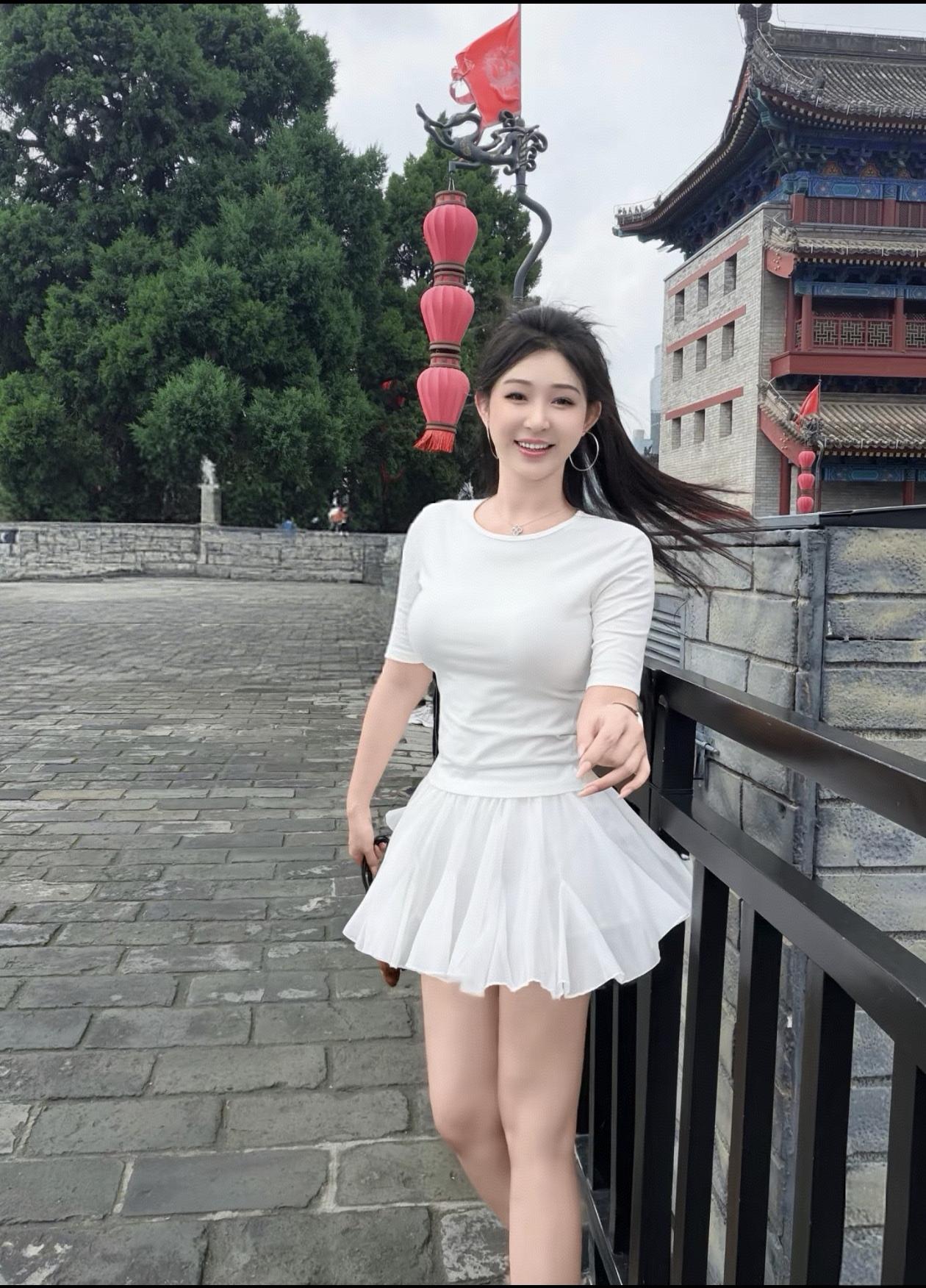 青丝寸寸，相思点点