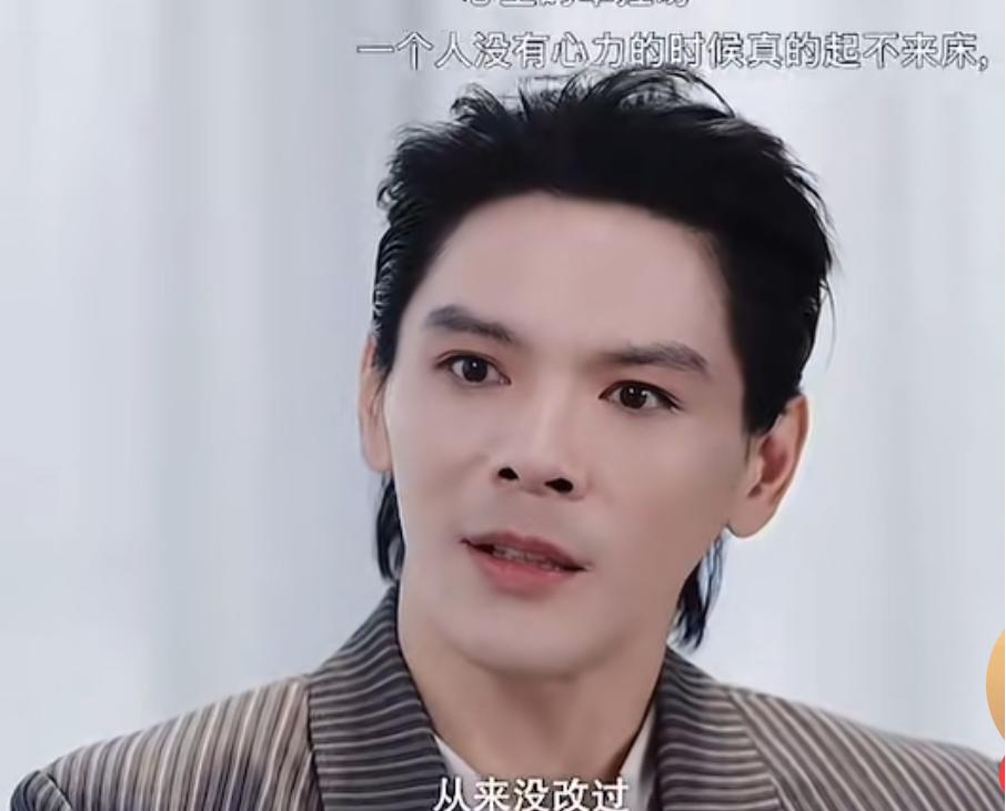 娶一个好女人有多重要，看看向佐就知道了。易立竞问他：“郭碧婷还爱你吗？”