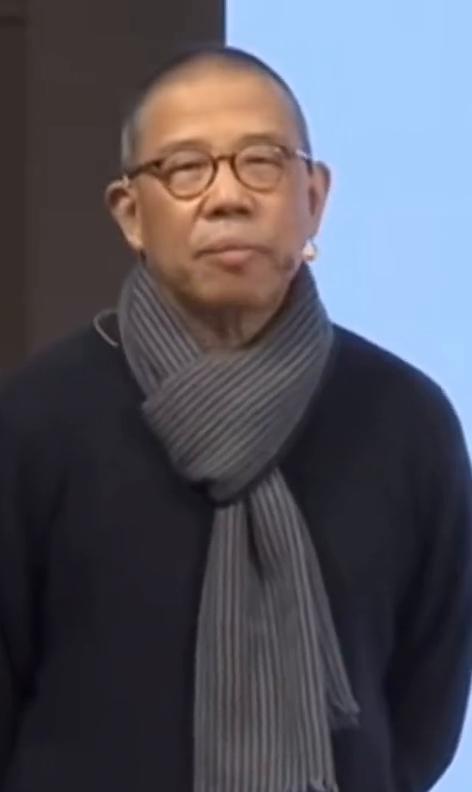 一味的低价，互联网的低价，正在摧毁中国的质量，正在摧毁中国的经济。没有价格哪来创