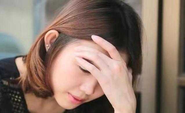 我老公43岁了，有个雷打不动的习惯，已经20多年了。每天晚上睡觉前，他都会把