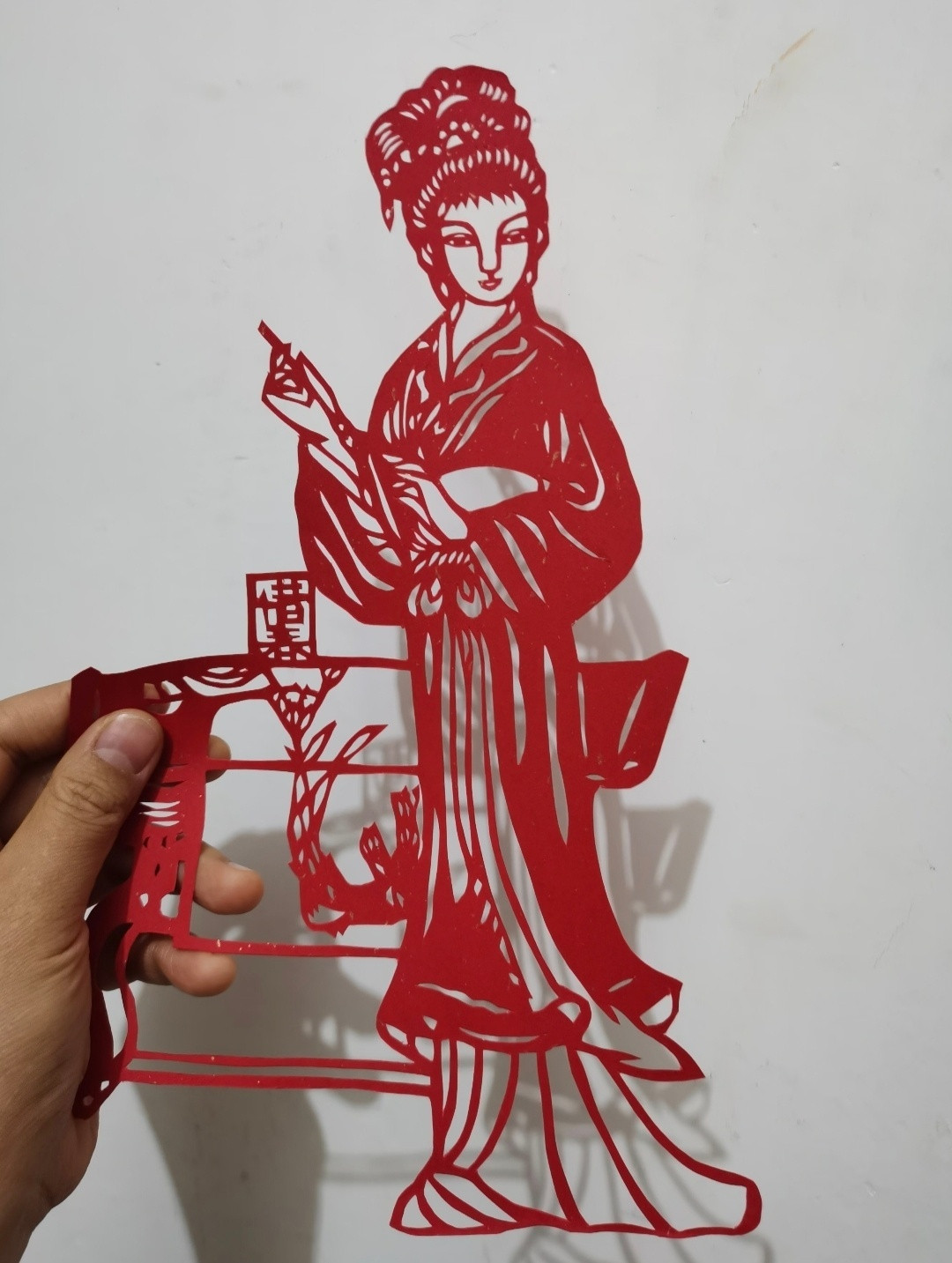 “红楼梦·人物剪纸...”丨製：孙叮当