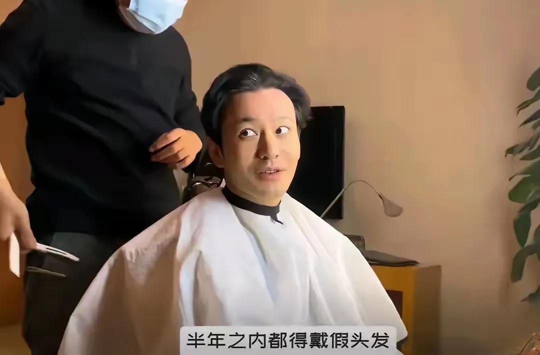我们都错怪黄晓明了！我之前写文章嘲讽黄晓明，说他这把年纪了，还放不下偶像包袱