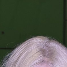 0000栀子花的种植方法：1. 选苗与土壤：挑选枝叶健壮、无黄叶无虫害的栀子花苗