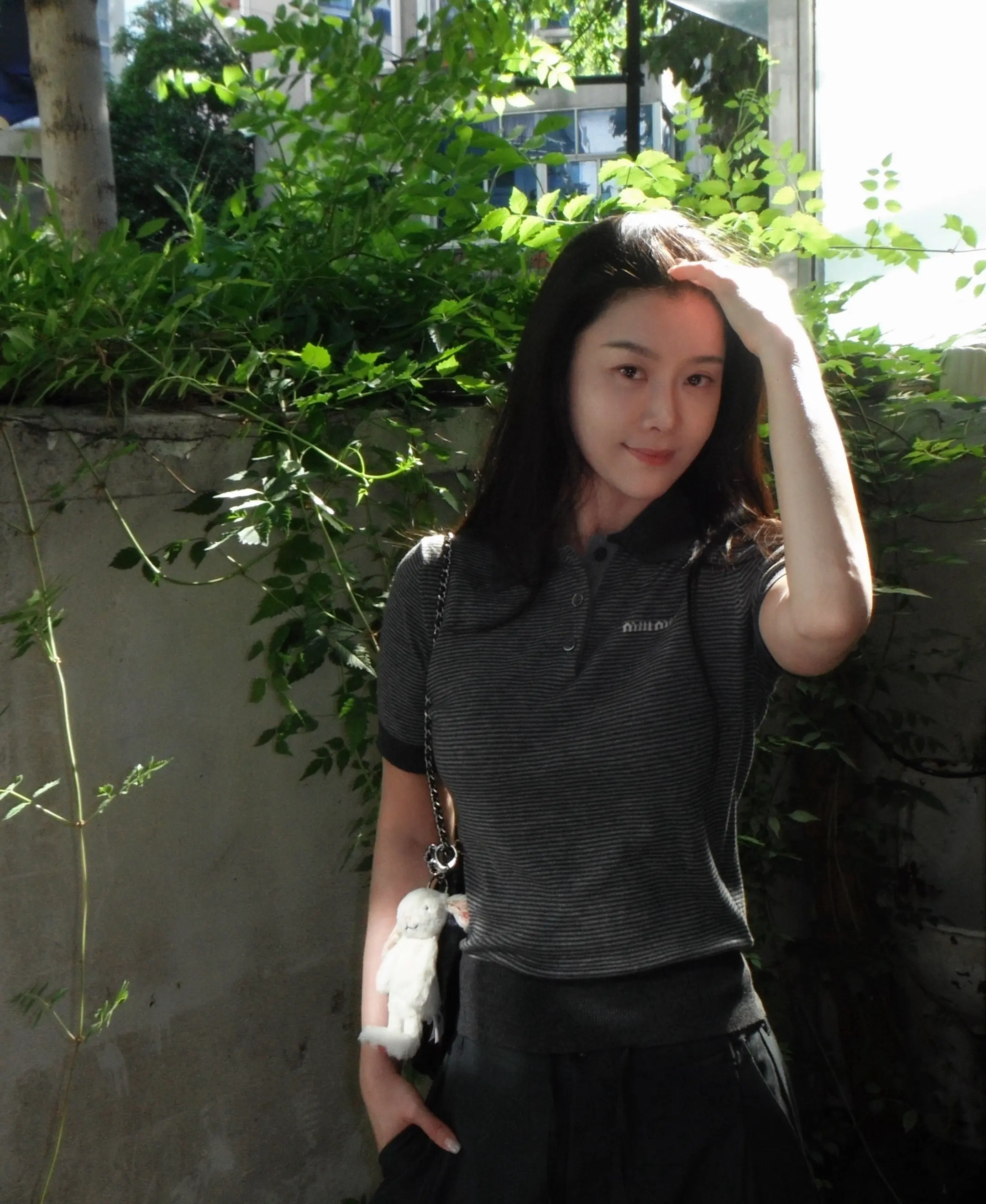 你的审美太低 我们最多喝杯咖啡