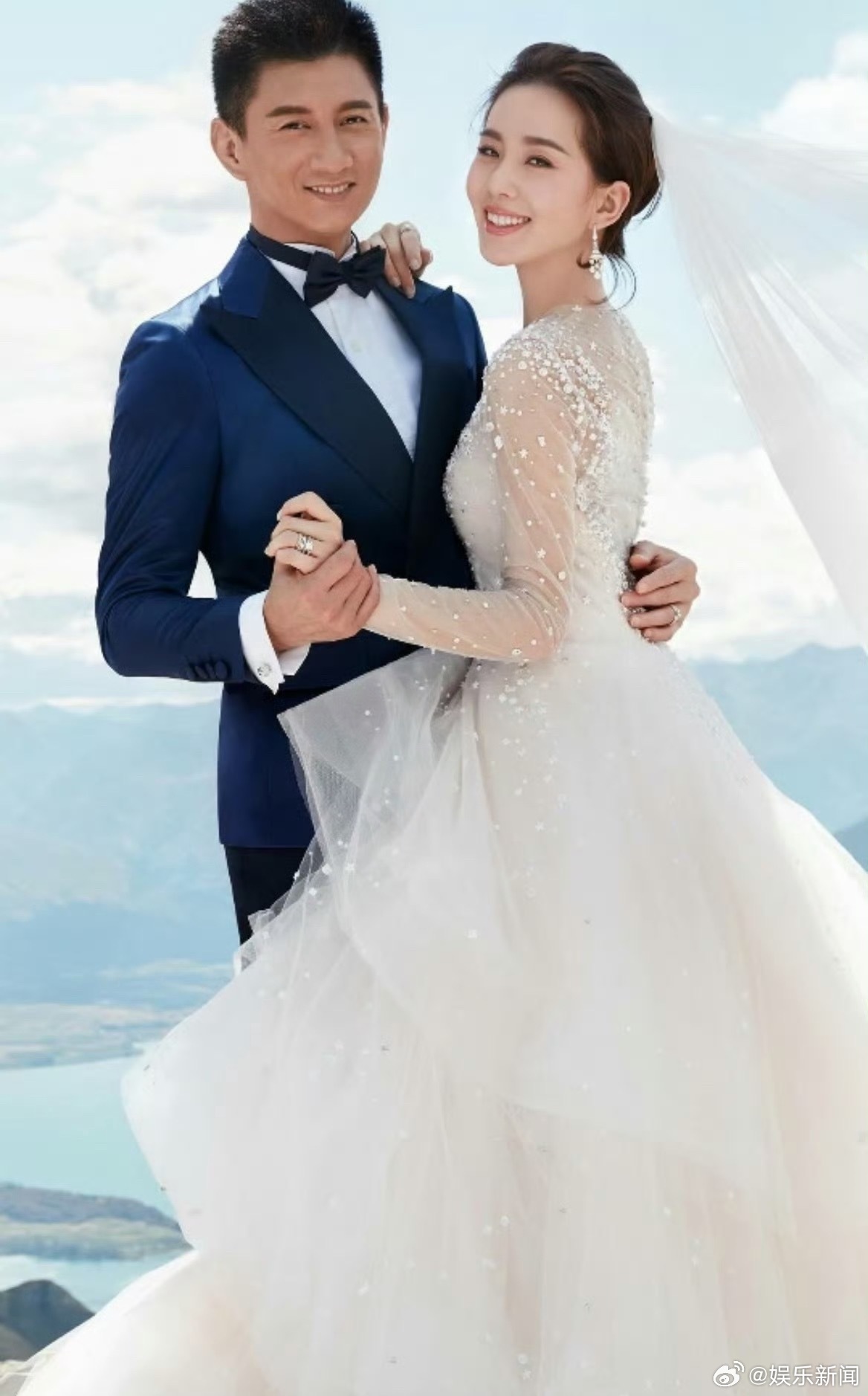 曝吴奇隆刘诗诗感情近况狗仔最新爆料：吴奇隆、刘诗诗目前法律上仍是夫妻，未分居、未