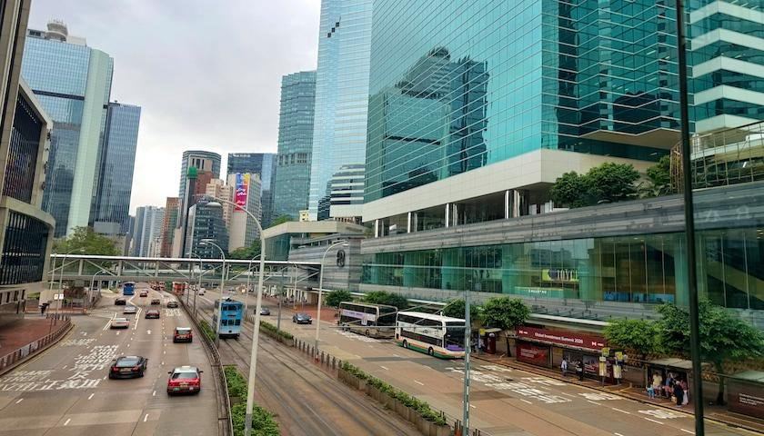 美联物业研究中心：截至5月18日，今年香港一手成交量录得10127宗，同比涨幅达