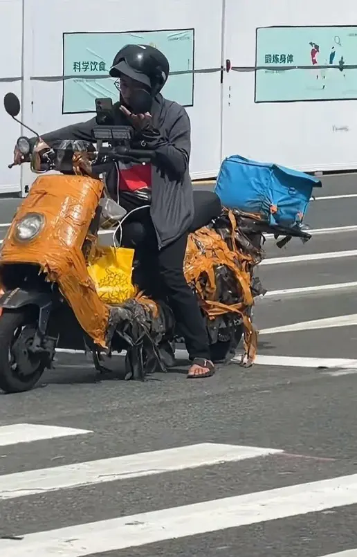 叙利亚战损外卖车，他应该是单王吧？