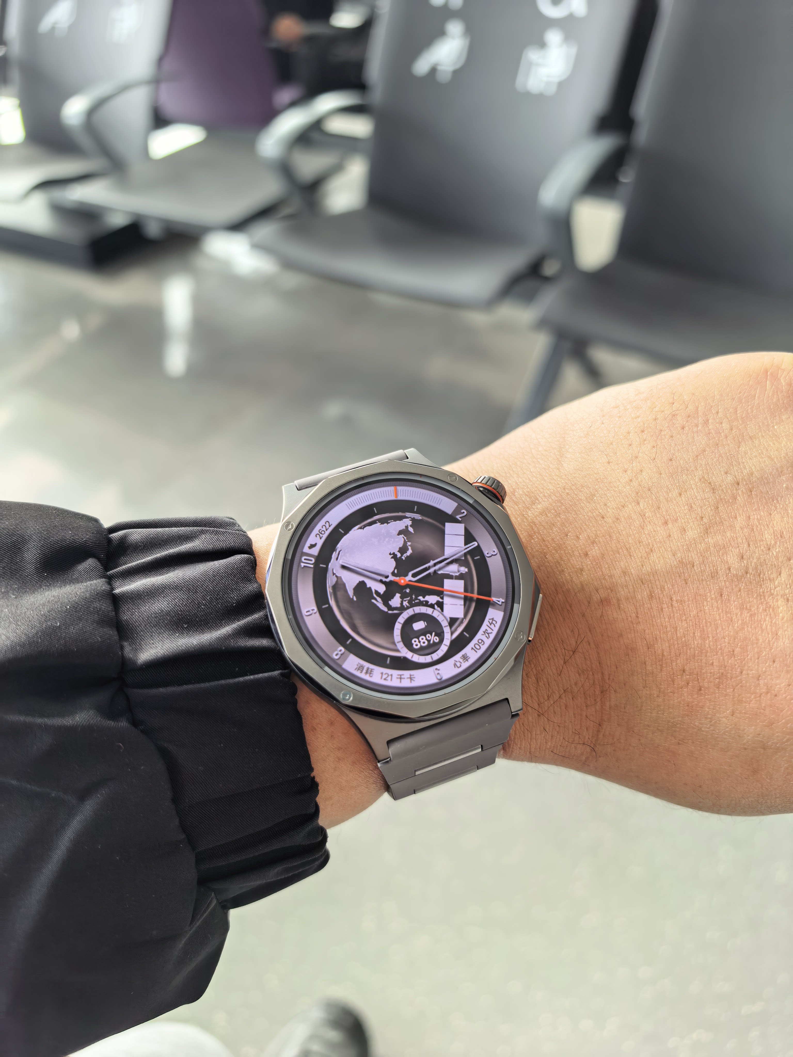 OPPOWatchX3确实帅，表带有种金属质感OPPOWatchX3OP