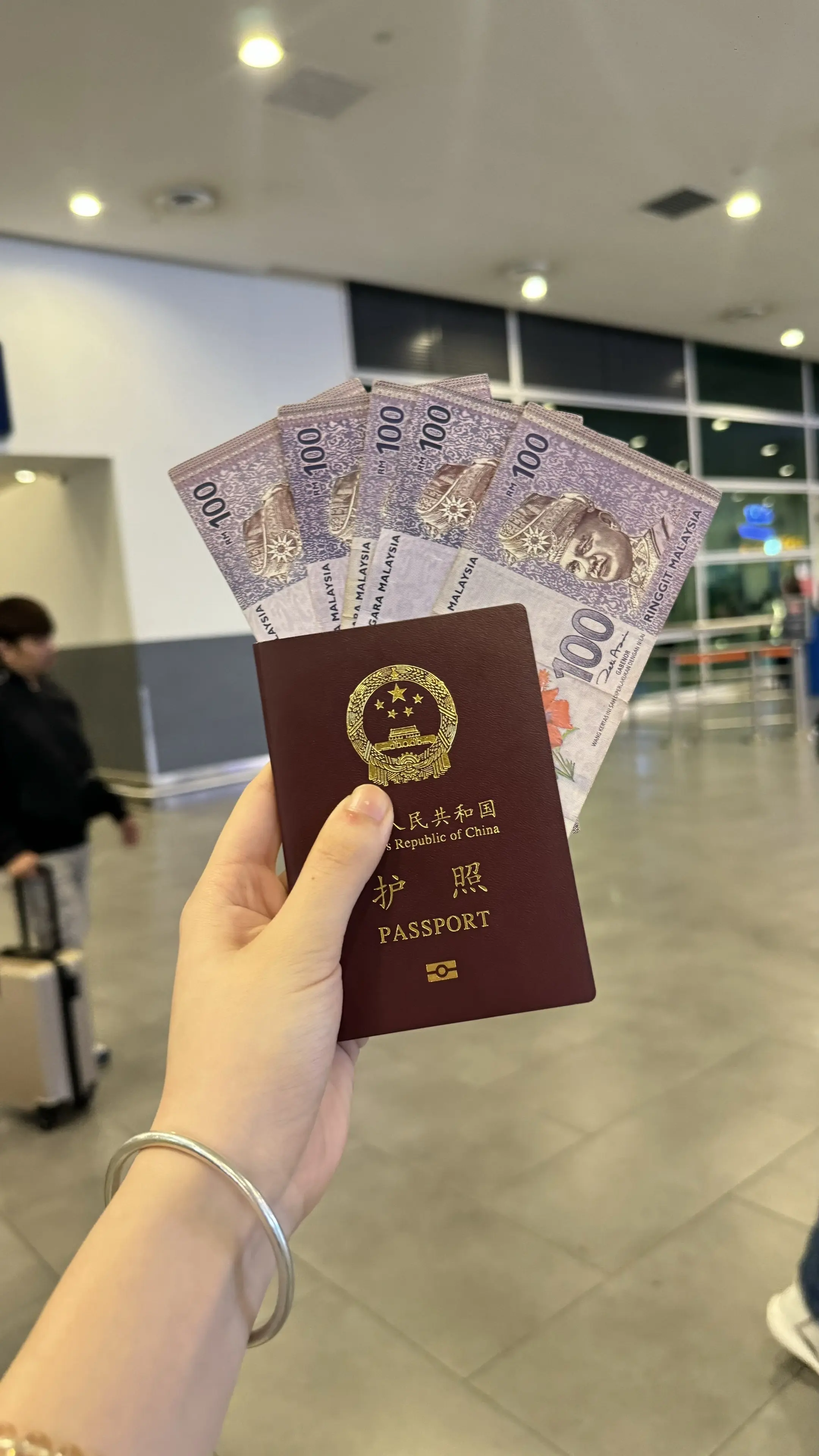 幸福的人 总能看见自己已经拥有的东西…