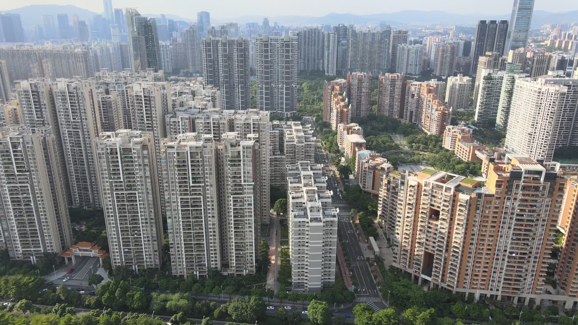 二手房业主开始不让价了：从降价10万到一分不降，发生了什么？广州黄埔中介说，7、8月份之前，二手房业