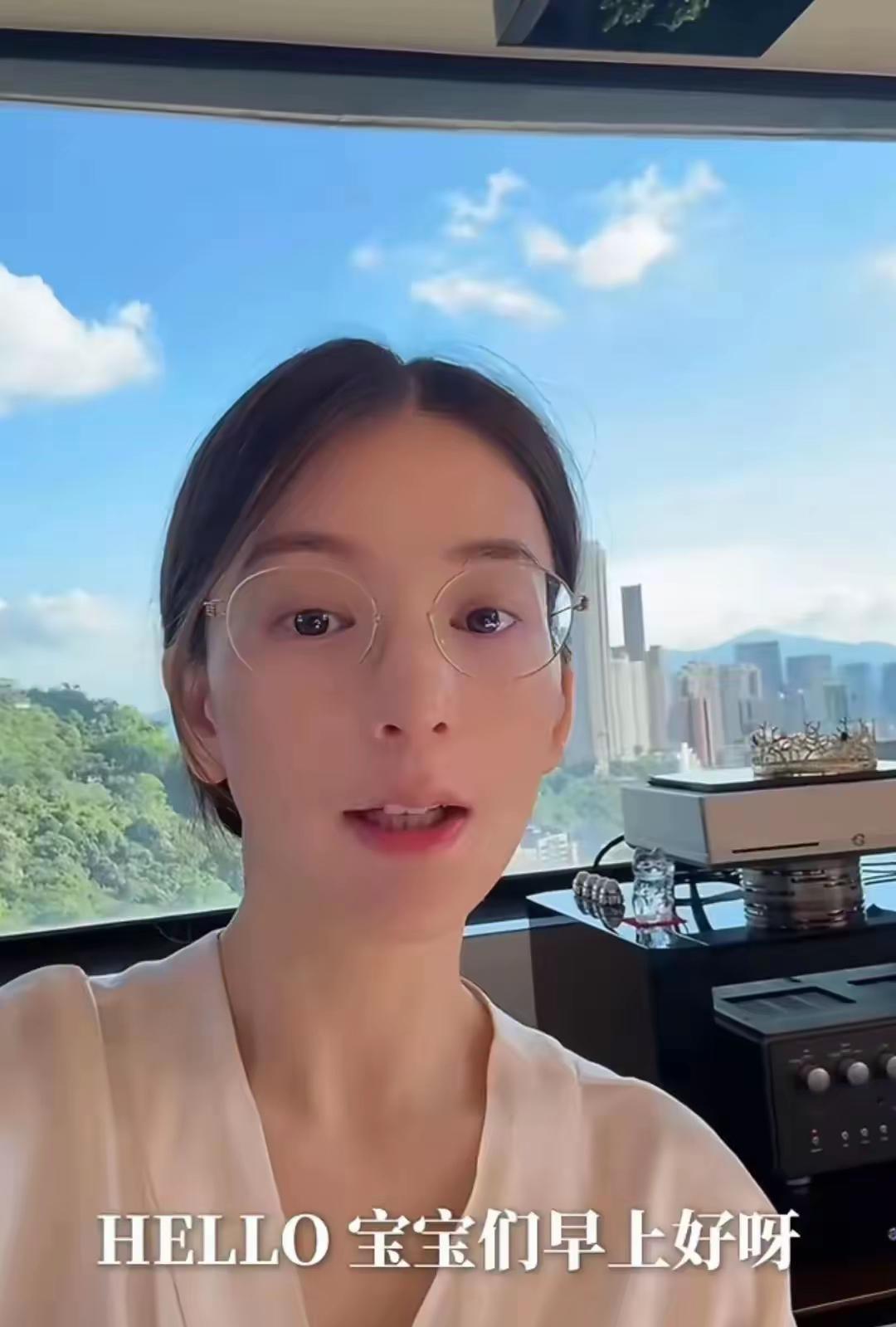 豪门阔太生活什么样？方媛最近的日常vlog打破想象。前阵子被传三胎“享福不操心”