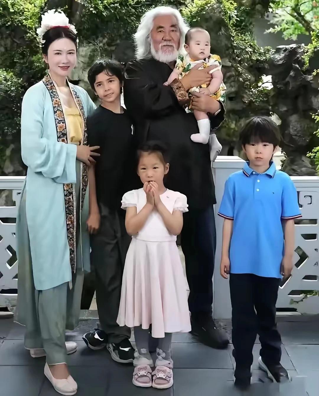幸福的一家六口