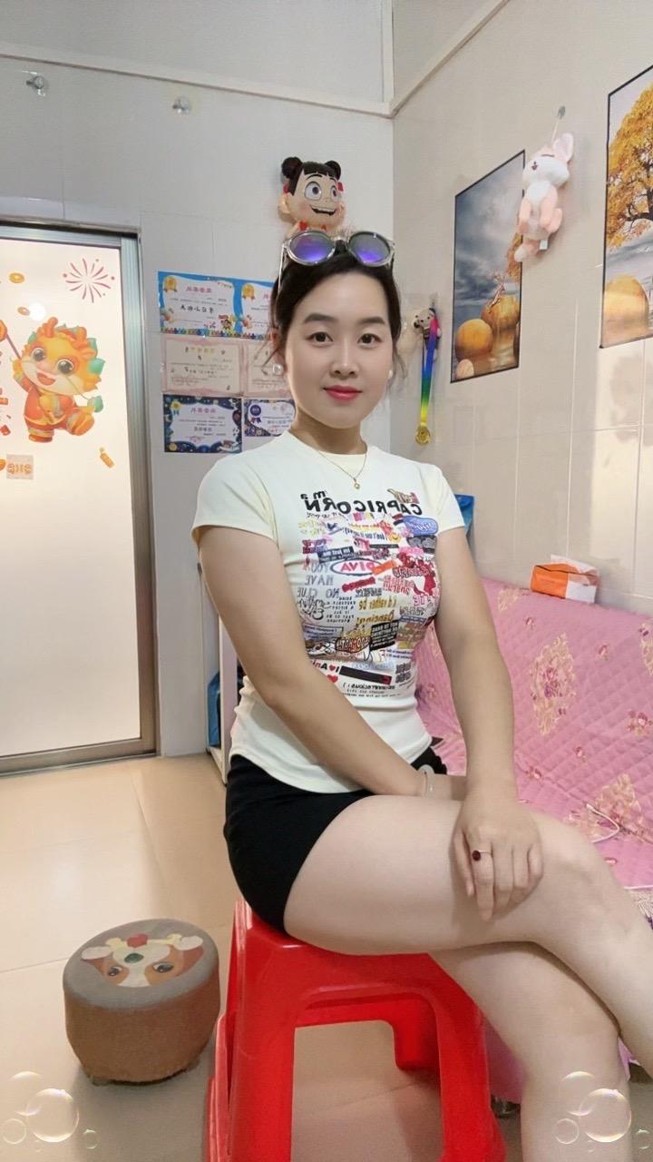 93年的鸡33岁了，年轻的时候觉得三四十岁很老，真的到了，反而不那么觉...