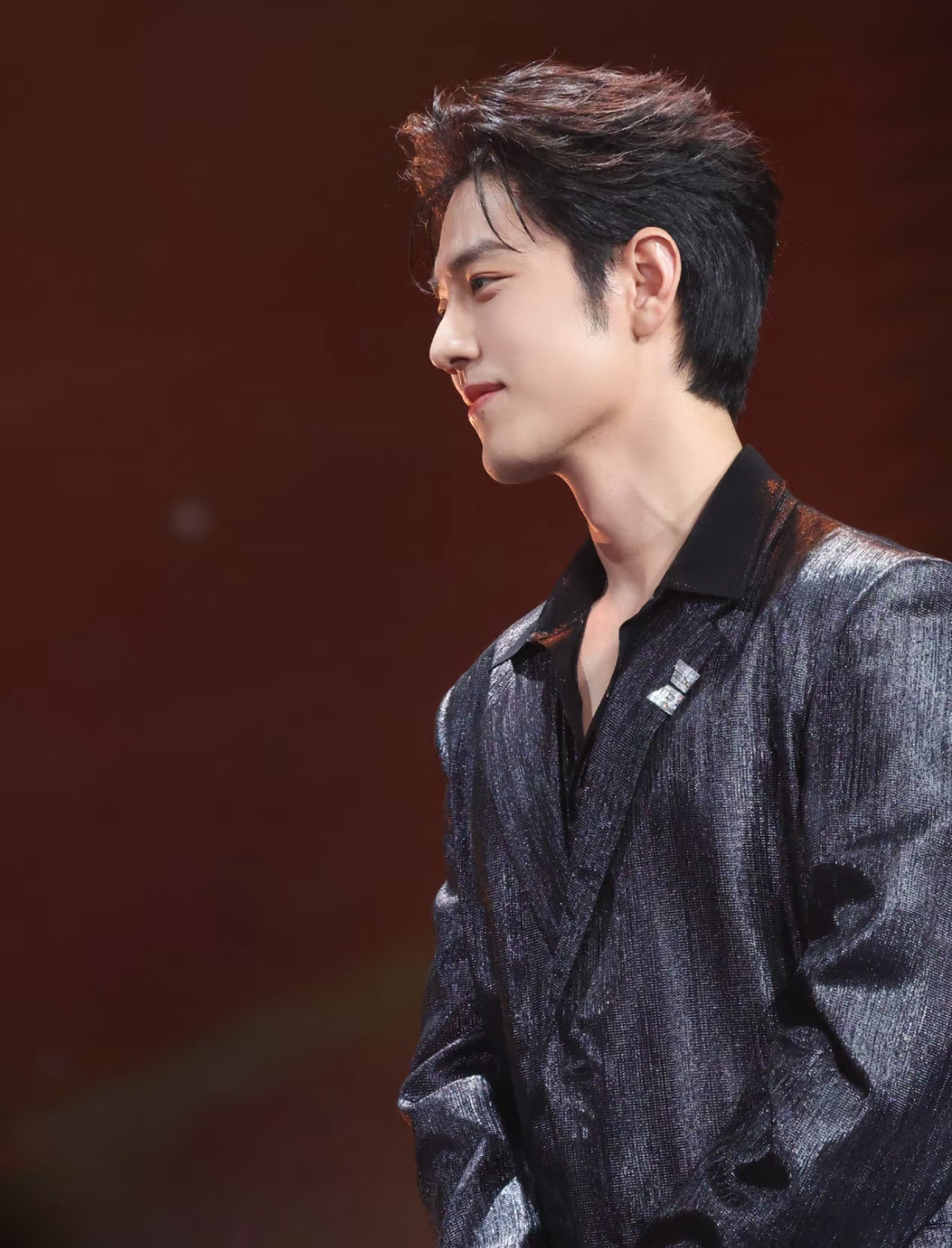 存一些没见过的美图四月早安肖战