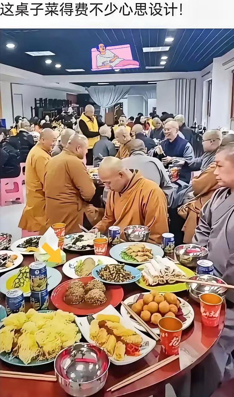 这样的素食，一桌子得多少钱？[大笑]