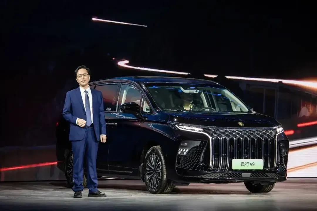 当新能源MPV市场内卷，星海V9破局而出！央企军工底蕴加持，20万享40万级豪华