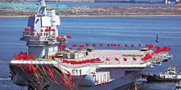 坚决抵制中国建造核动力航母?不打仗优点满满,一打仗全是短板?随着福建舰海试进程的