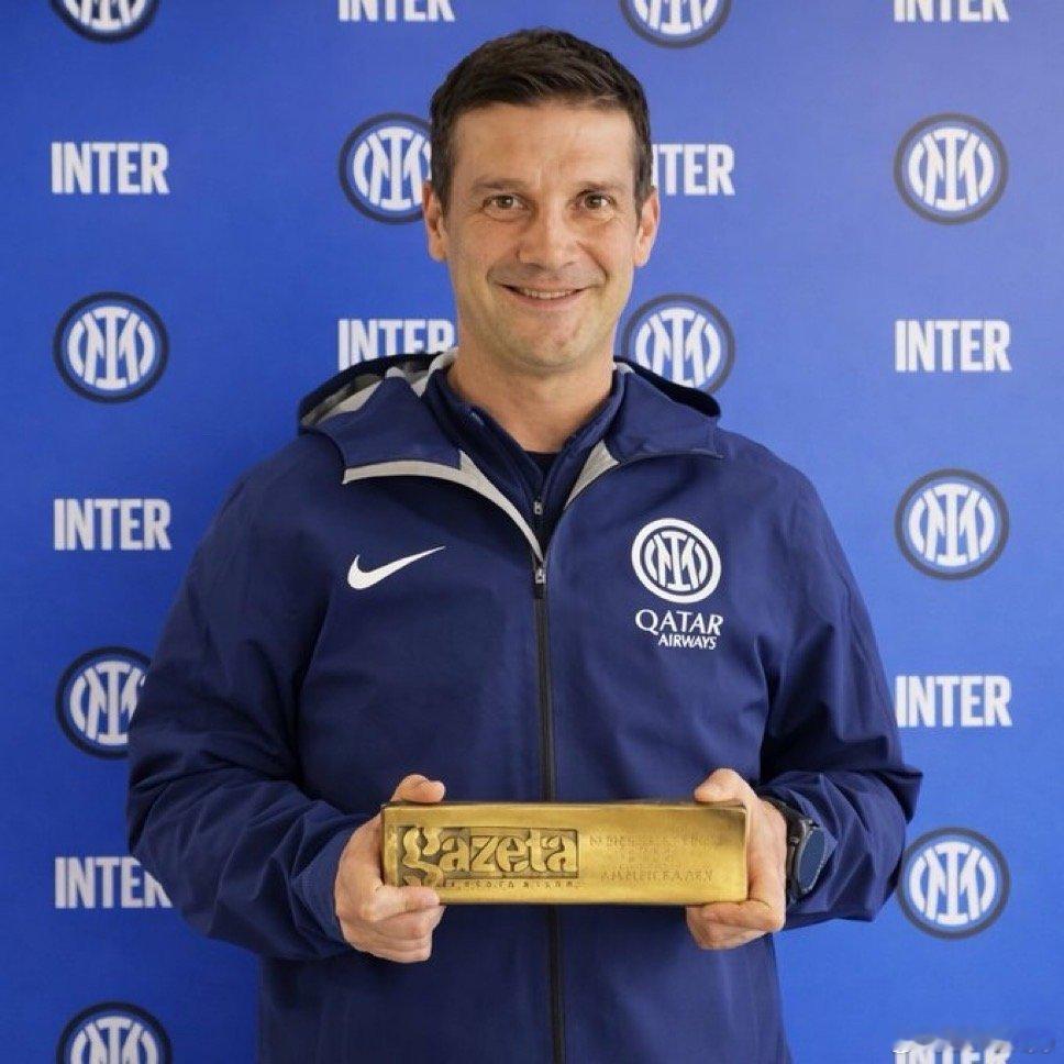 德拉古辛的经纪人：我还没跟齐沃聊过我只是打了电话祝贺他我知道国米明年夏天会寻