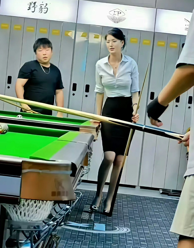 高端局的台球室，去消费的都是什么人？