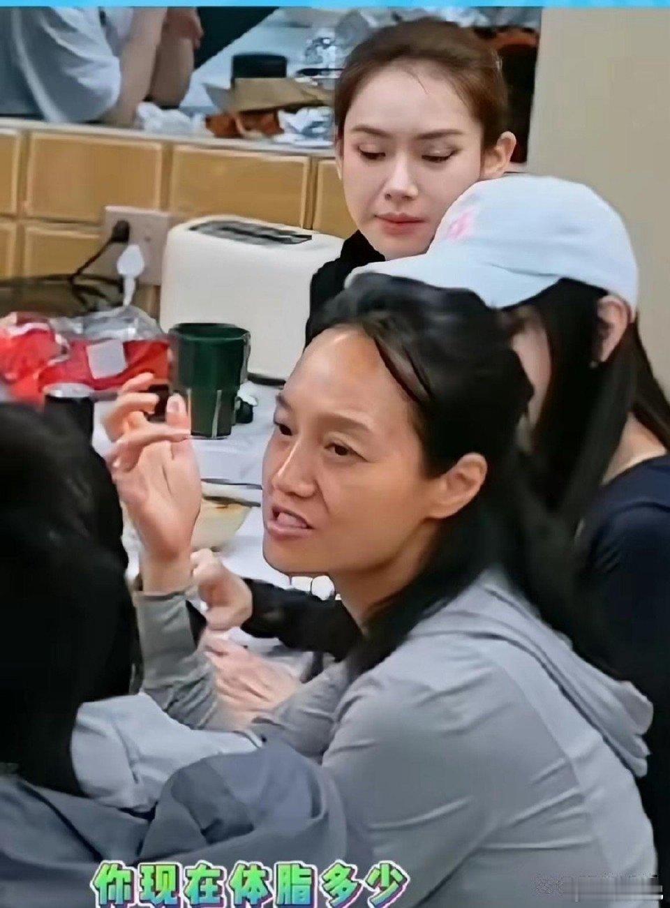 朱丹素颜照曝光，这对比很明显
