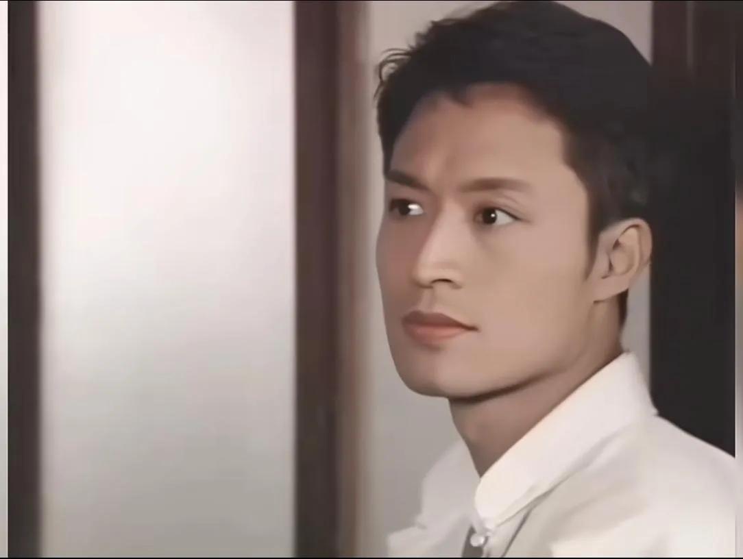 以前可望不可及的男人，现在一点都不想要了！马景涛当年迷倒多少美女呀！我就被迷