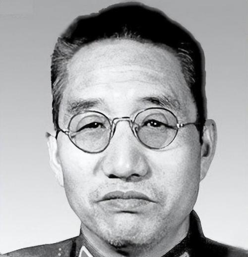 1985年5月，张司令员返回家中便将保姆叫了过来，保姆以为张司令员要说生活上的事