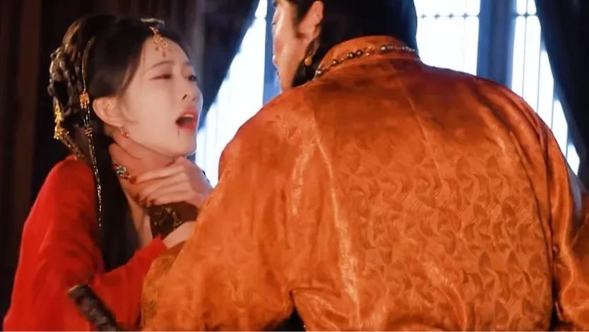 太可怜了，孟子义新剧演的和亲公主，剧里她和亲过去，没有尊严可言了，直到最后她依靠