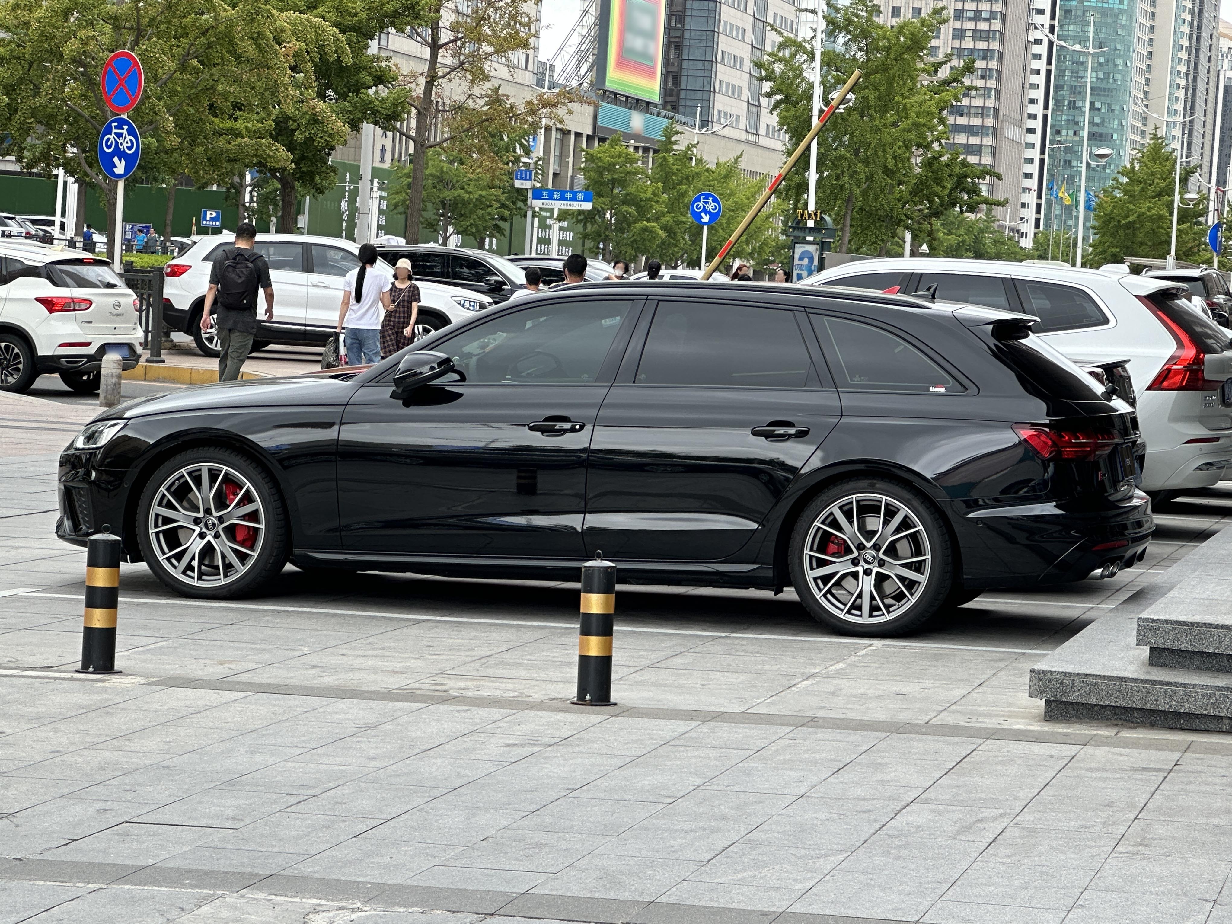看到车主发来的这三张照片就两个字：“舒服”[并不简单]​​​