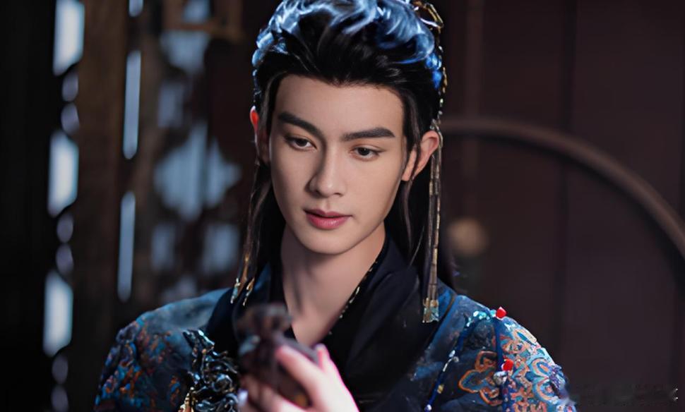 当《一笑随歌》的结局落下帷幕，才发现这部剧最打动人的不是传统的“大团圆”，而是给