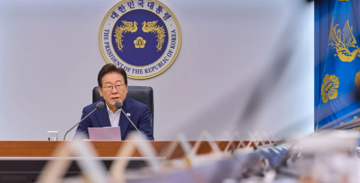 目睹中方强大实力，韩国急派特使访华：一个细节令白宫焦虑！8月18日，韩联社突