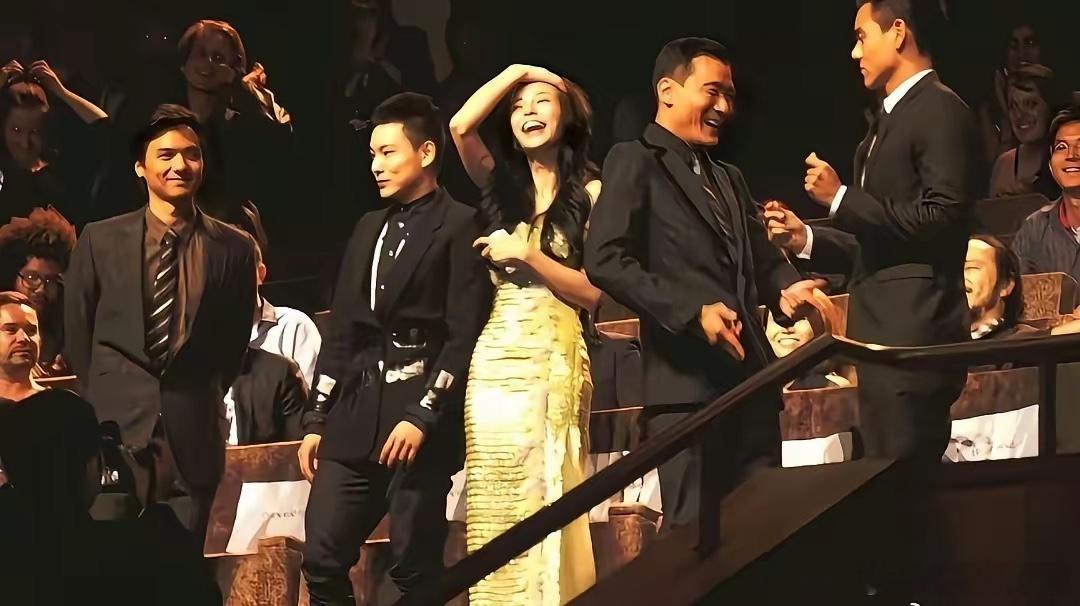 这张照片也是在模仿吗