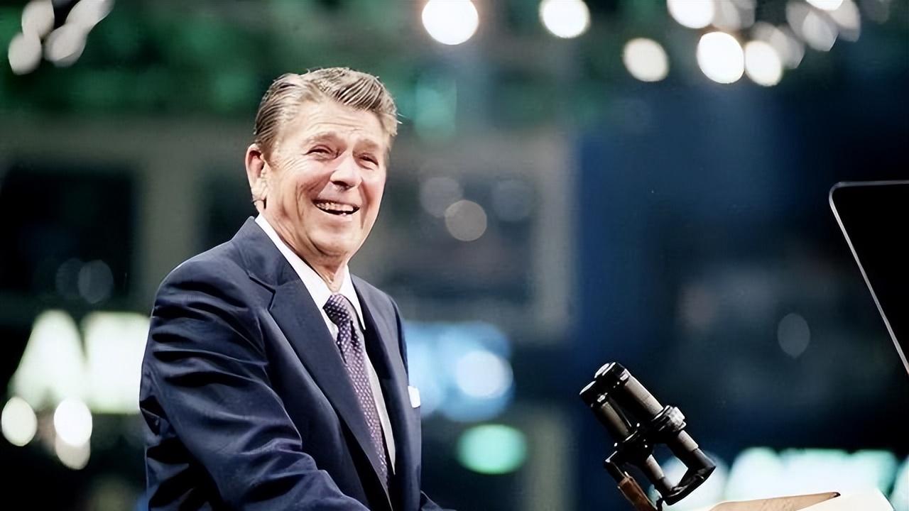 1991年苏联为何会解体?克格勃揭开又一内幕,美国果然渗透很严重