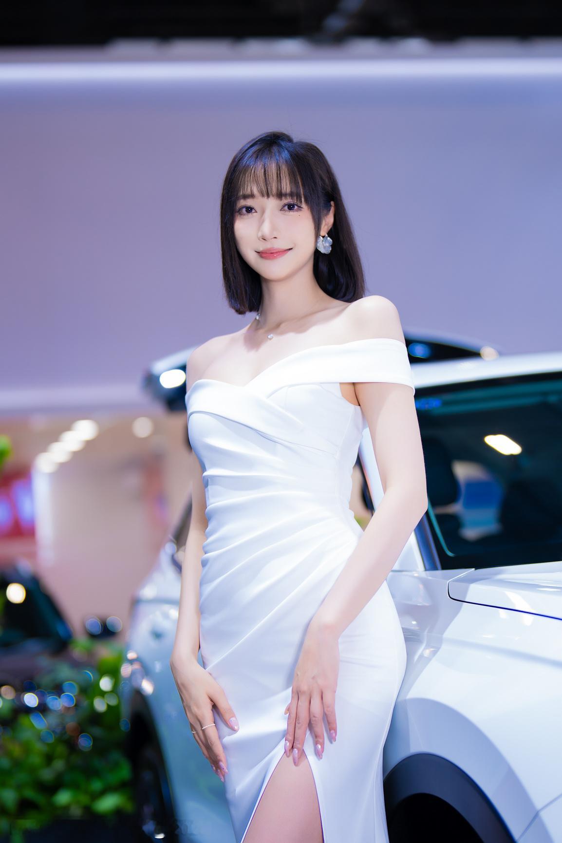 聆听猎人的车展日记聆听在大湾区车展猎人与车展2026粤港澳大湾区