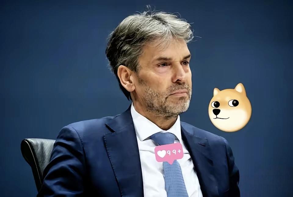 ASML快断粮了!荷兰刚升级管制连中低端光刻机都卡,转头发现稀土库存只够仨月,中