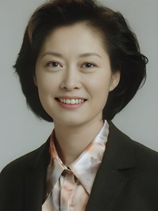 我和做神经内科的朋友聊起敬一丹，好好的人怎么突然就被脑出血击倒。朋友轻轻摇头，急