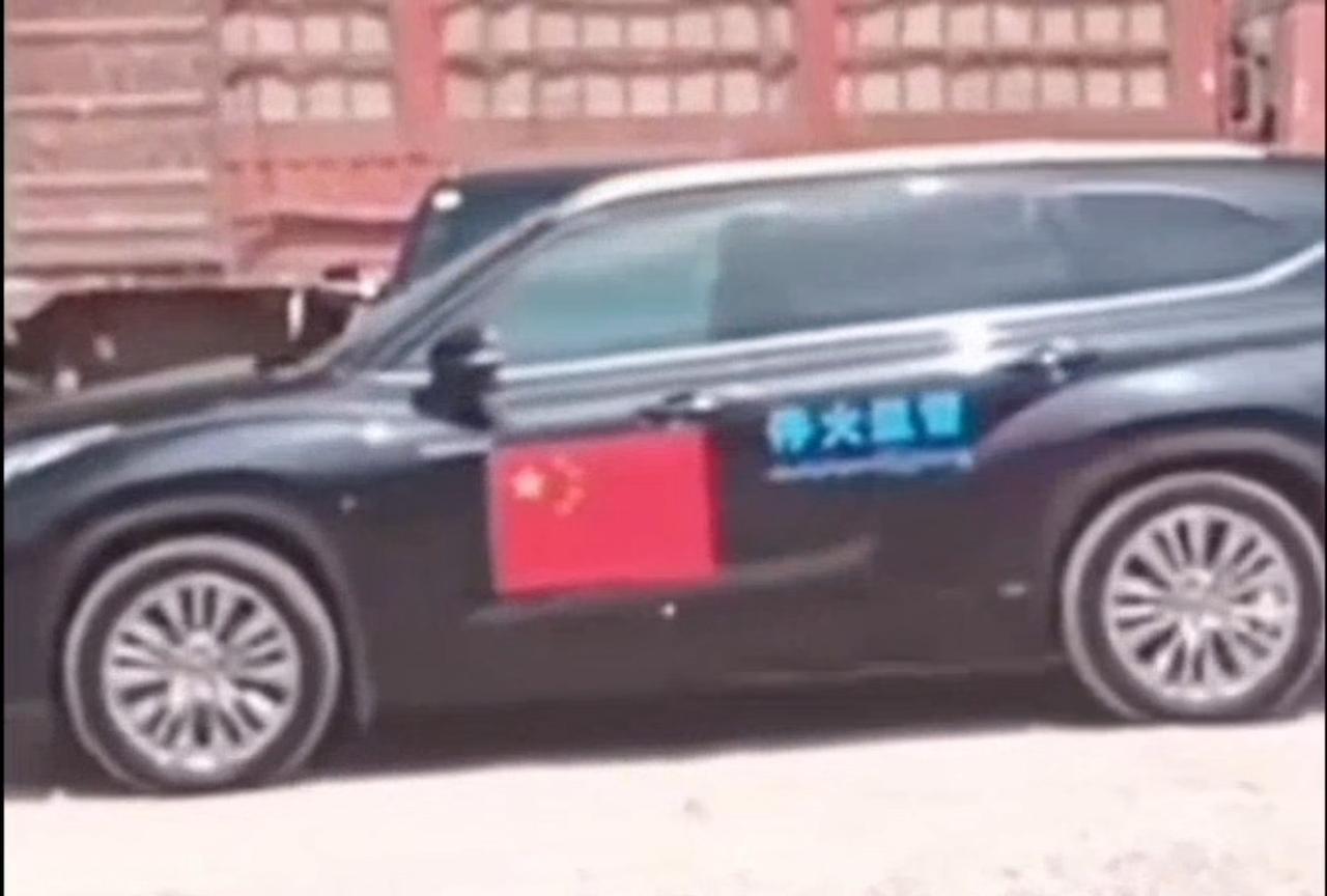 见证历史！缅甸主动邀请中国派出停火监督组，缅军和果敢同盟军瞬间哑火，这才是大国担