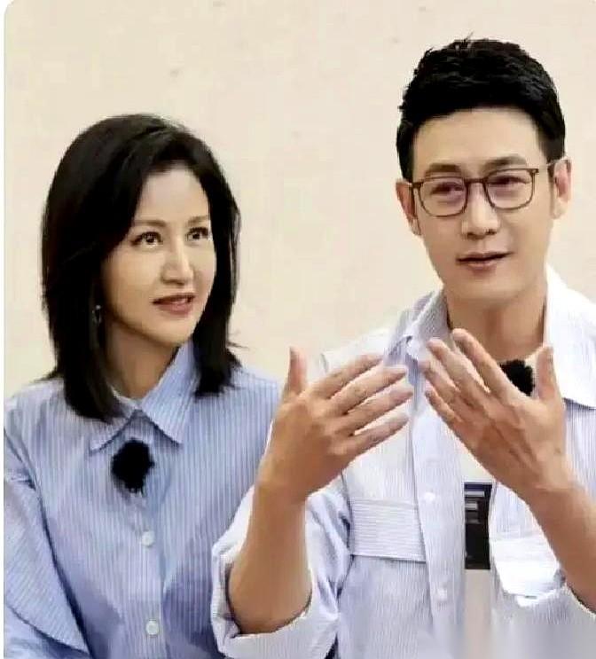 陆毅和鲍蕾，分房睡18年了。听到这个，第一反应是不是觉得，感情出问题了？但恰