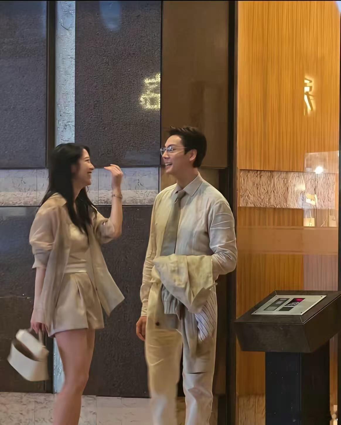 这张照片让我对陈伟霆的身高有了实感