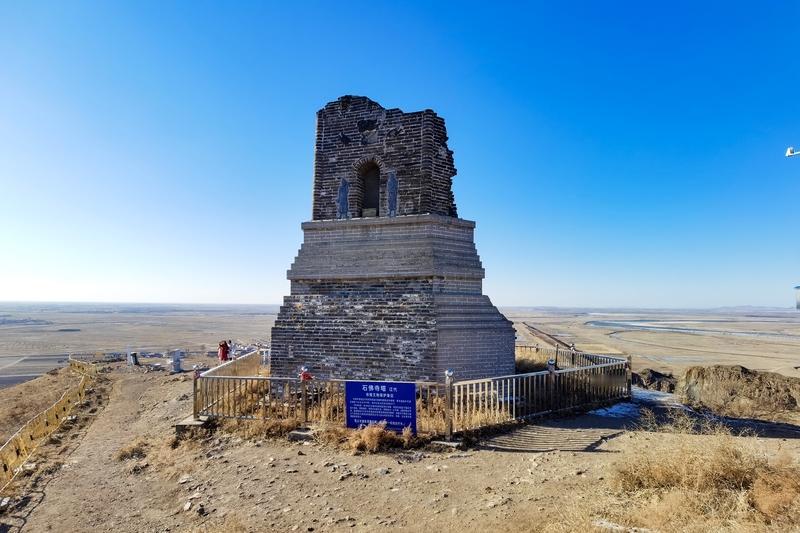 七星山骆驼杯荒野求生比赛真的太有话题度了！张家界七星山办的这场国际极限荒野求生挑