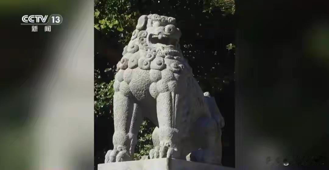 靖国神社前的石狮掠自中国！看来路漫漫其修远兮，吾将上下而求索！都不知道该怎么表达
