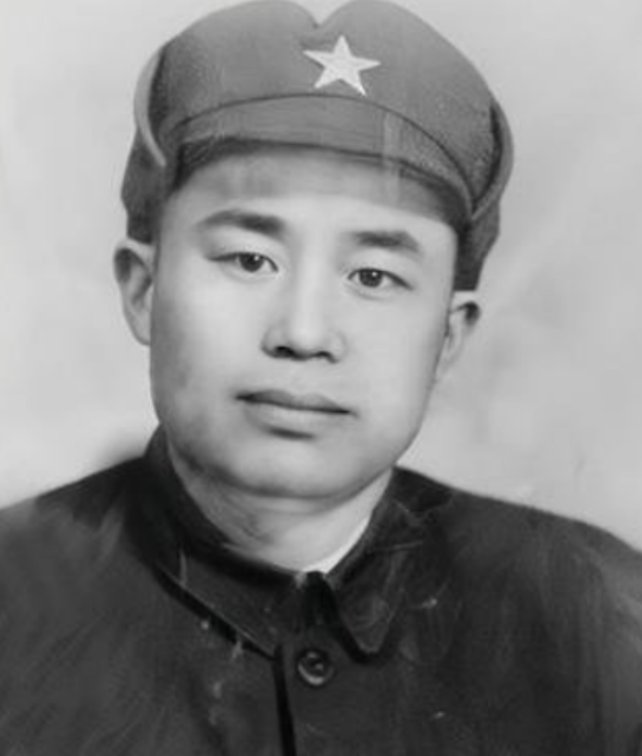 1943年，王近山随手消灭180名日军，但在清点战利品时，战士却疑惑道：“枪呢？