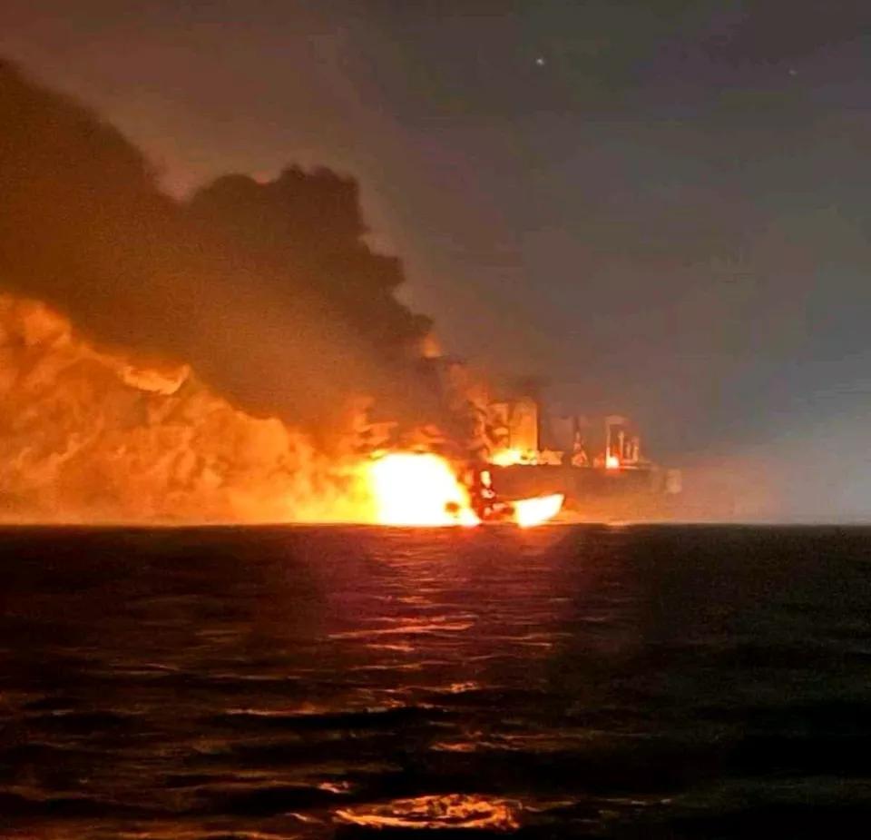 塔斯社证实，又一艘俄罗斯油轮在黑海遇袭。当地时间2日，塔斯社援引土耳其媒体的