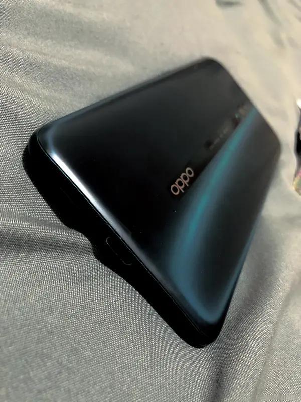 9月旗舰混战提前打响！vivoX500和iQOO16双双入网，这2师出同门的