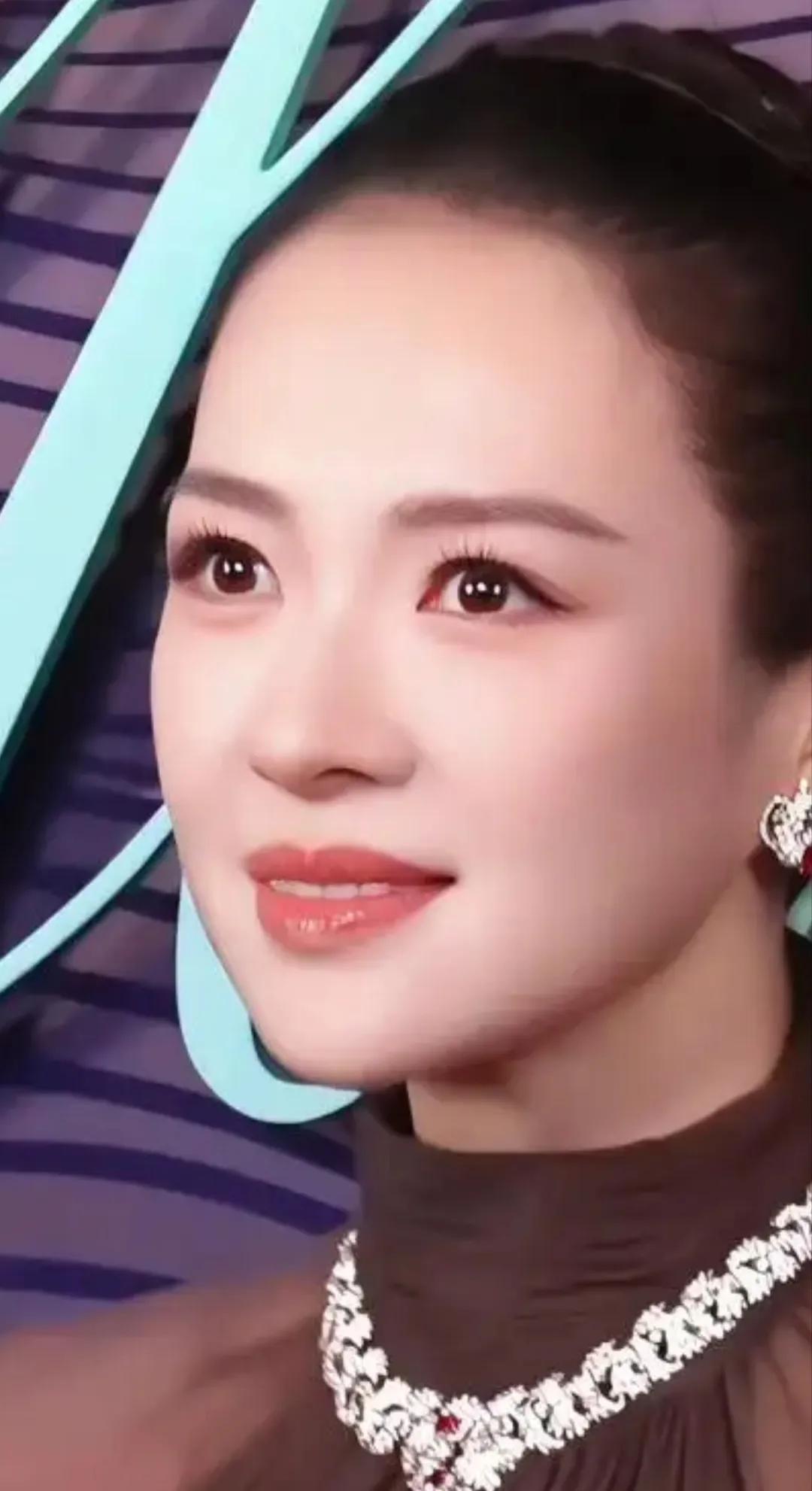 章子怡气质出众天生丽质章子怡明星