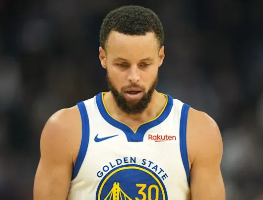 NBA常规赛勇士客场对阵森林狼的比赛已经结束。赛后，科尔表示希望库里能出战明日