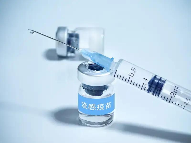 家人们有没有发现，今年流感比往年凶多了？身边人一倒就是一片，高烧、肌肉酸痛