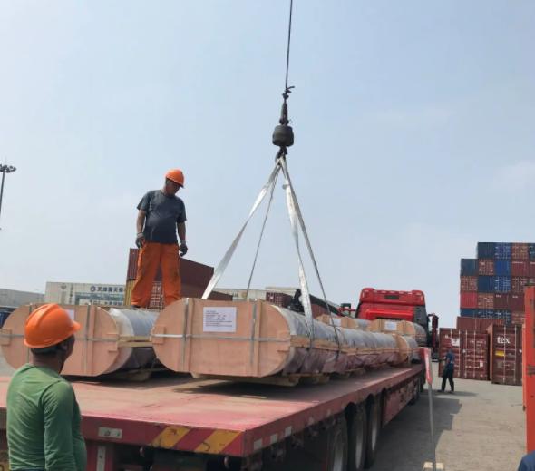 中国再出王牌！全球工业命脉遭‘石墨电极断供’危机，美日欧集体陷入‘无米下锅’窘境