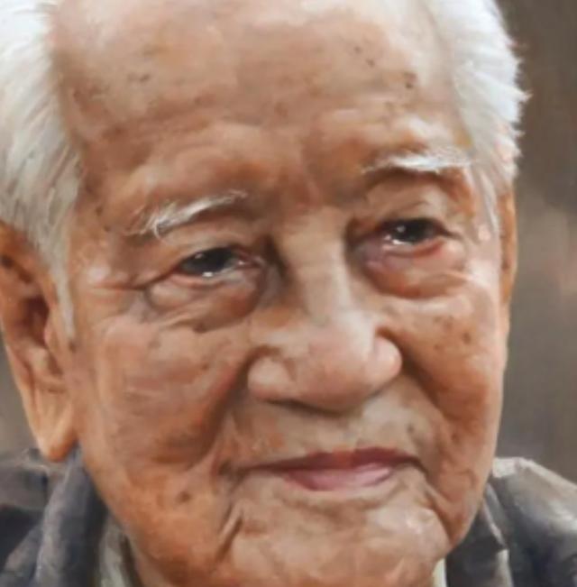 1988年，“中国核潜艇之父黄旭华，在南海做深潜试验时，顺道回了趟家，看望自己的