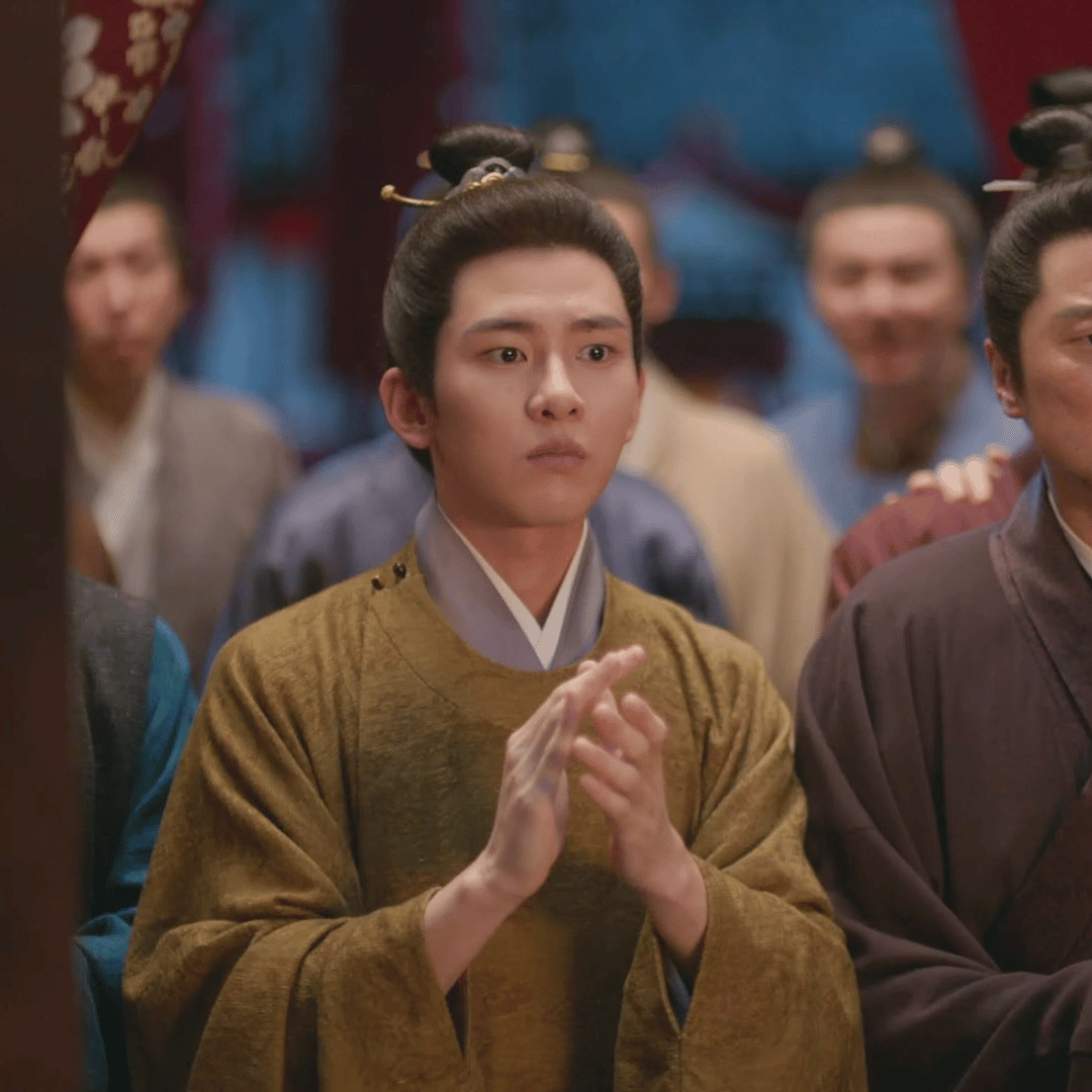 刘学义回复李梦演员李梦在微博配合剧宣玩梗，称自己一被叫角色名“星棠”就穿上了戏服